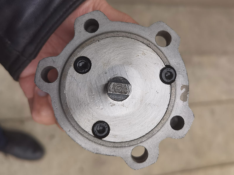 柴油機(jī)機(jī)油泵的功用是什么？
